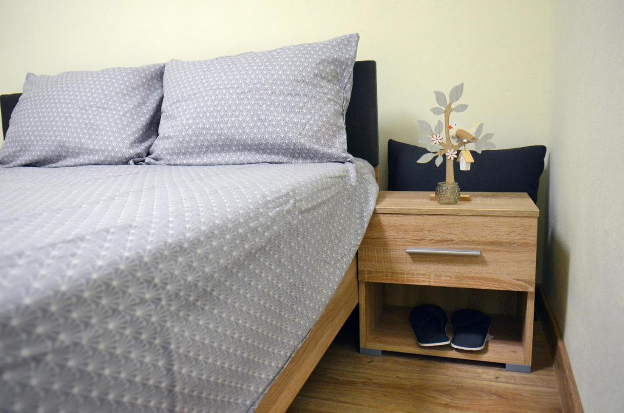 Private Apartment In The City Centre. 拉迪亚 外观 照片