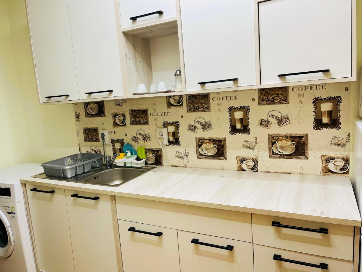 Private Apartment In The City Centre. 拉迪亚 外观 照片